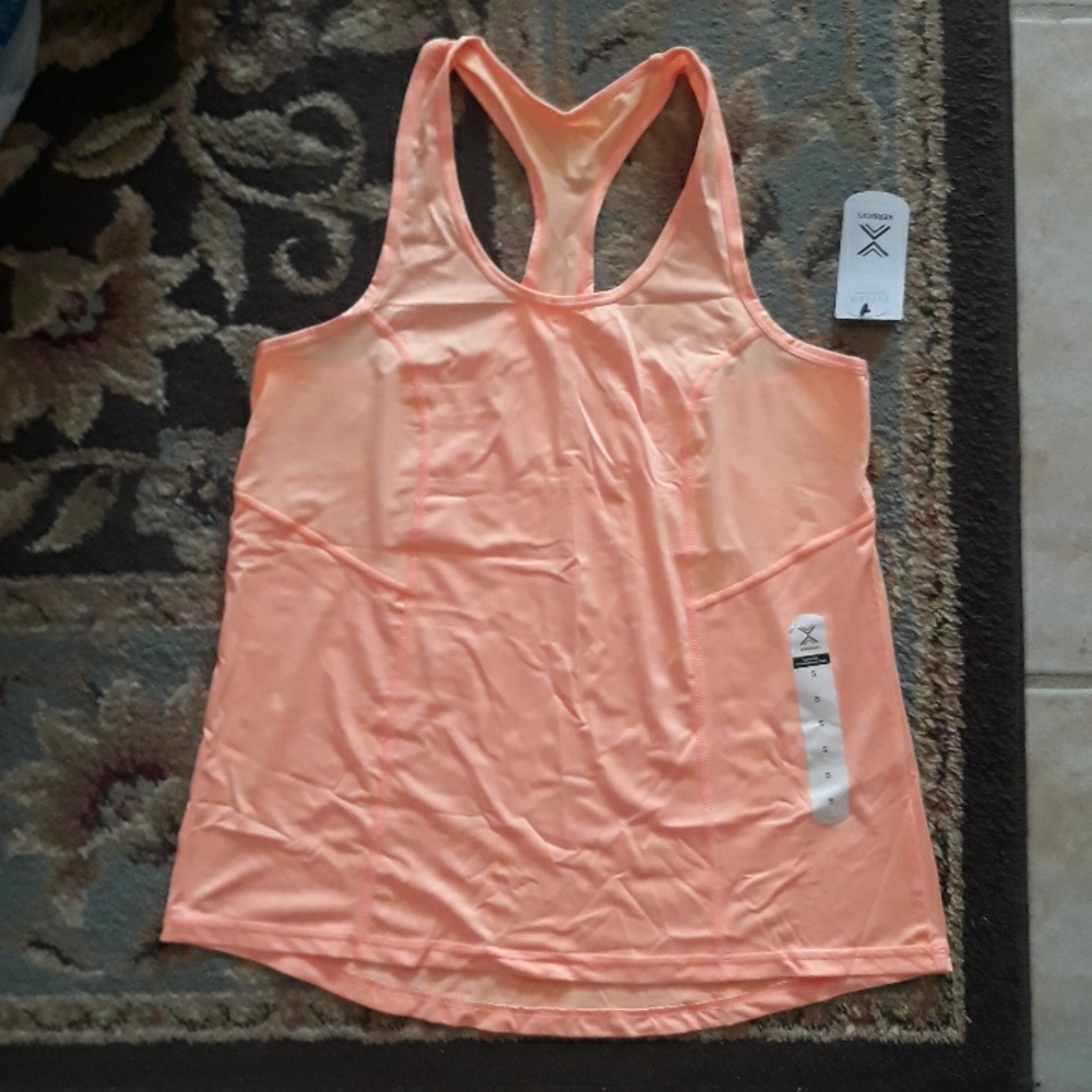 Xersion performance tank top
